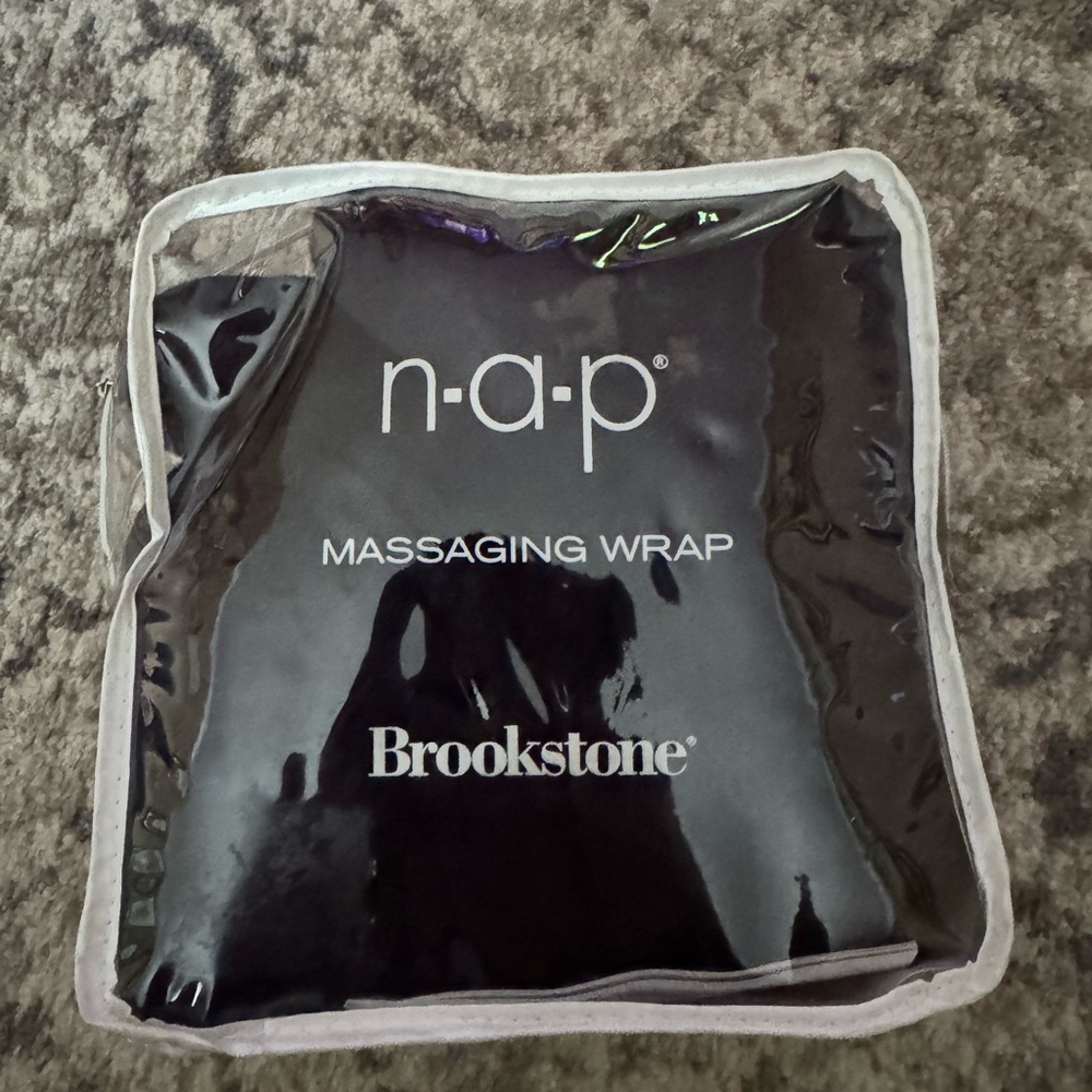 Brookstone Black Massaging Wrap